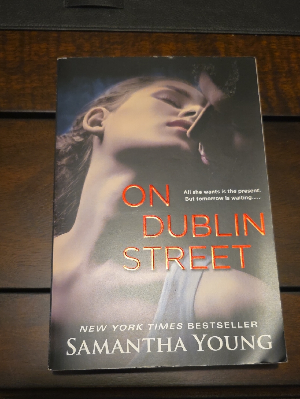 On Dublin Street by Samantha Young - Black & Grey Cover